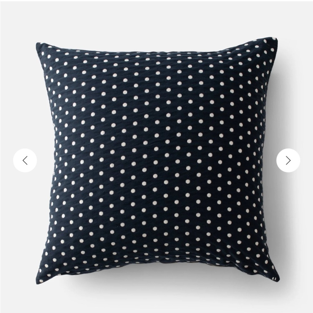 NEW Schoohouse Polka Dot Throw Pillow Cover - Picture 4 of 4